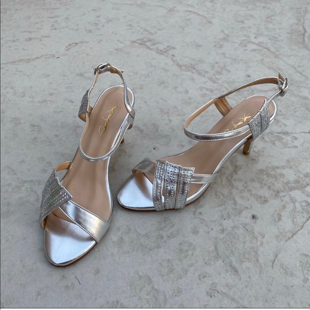 XYD Sliver Rhinestone Ankle Strap Sandals Shoes size 7 formal prom homecoming